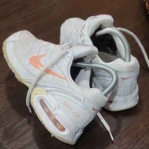 Nike Air Max Torch 4 "Pure Platinum/ Mettalic Rose Gold" Wmns 6.5 Great Cond.